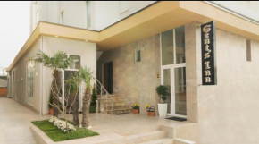 Gents Inn Luxury Apartments